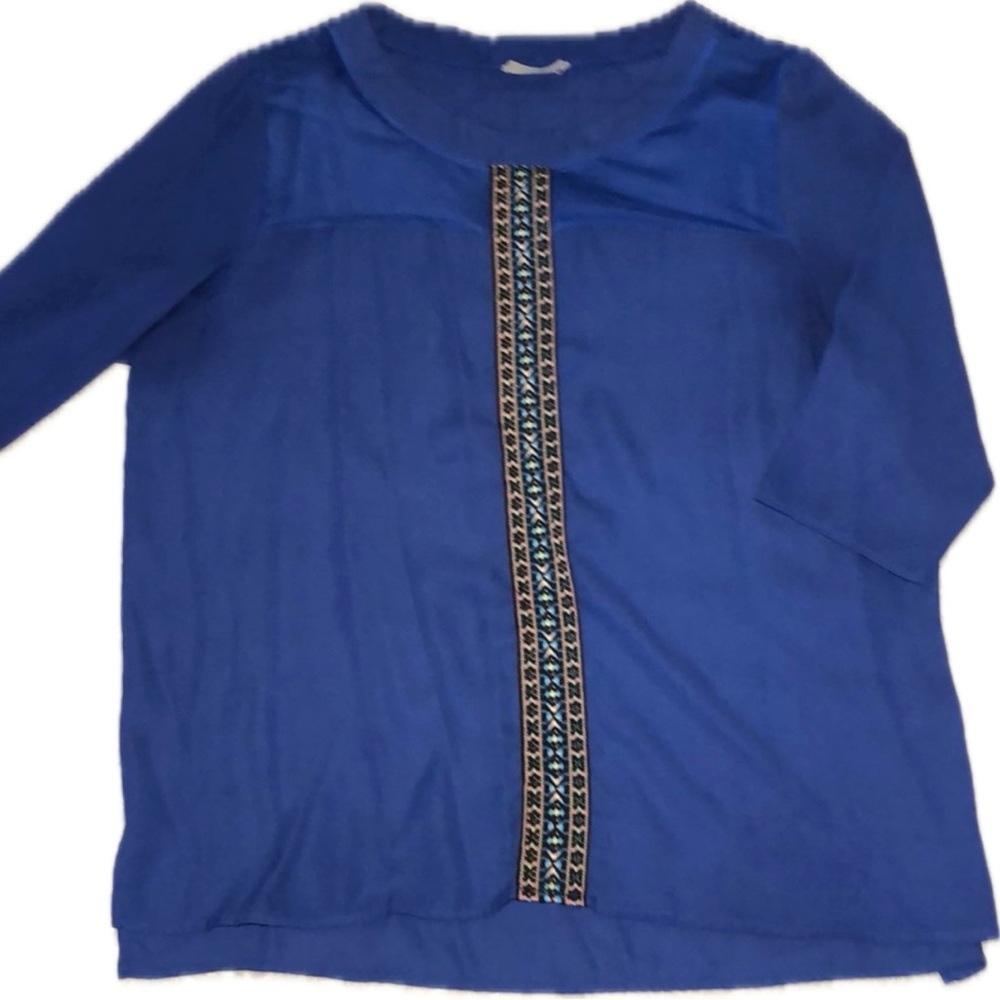 Hug+ Tribal Style Stripe Shirt